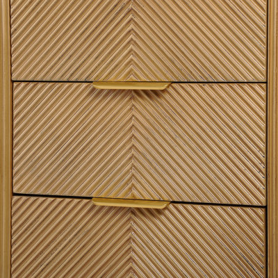 Table de chevet cannelée à 3 tiroirs de style milieu du siècle, avec un design incurvé et de larges poignées dorées brillantes. Table d'appoint idéale pour le salon ou la chambre. Montage facile. Couleur naturelle.