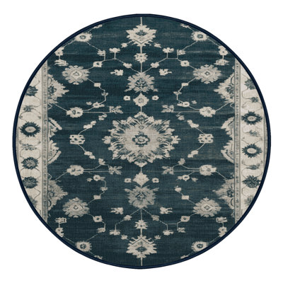 Tapis bleu lavé à la machine