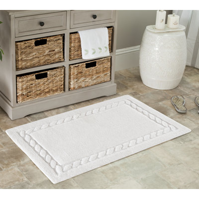Tapis en coton touffeté à la main Aleiya