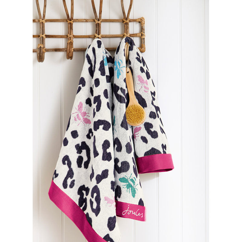 Leopard Bee Bath sheet