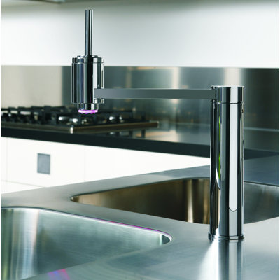 Maestro Bath Kitchen Faucet Side Spray