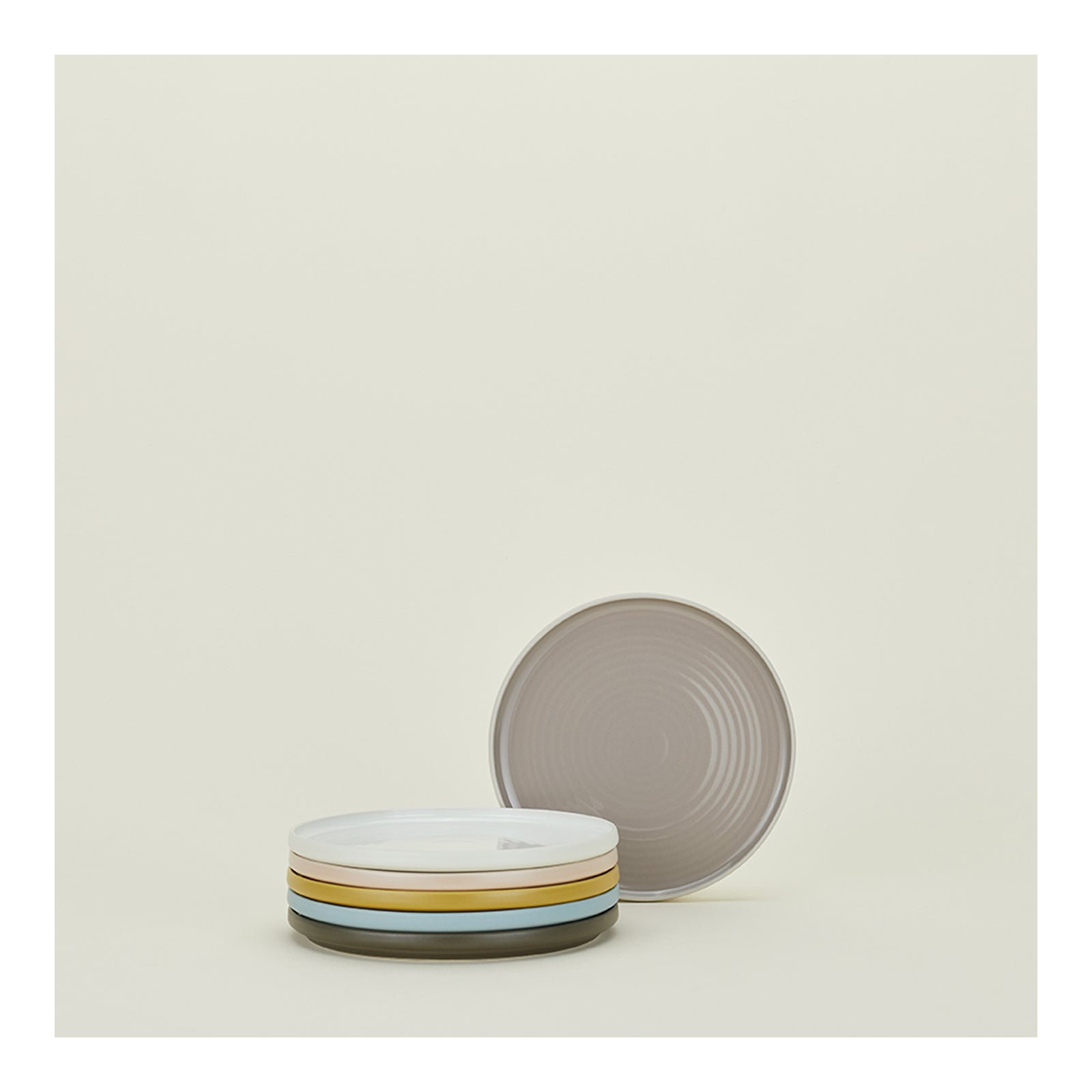 Essential Dinnerware - Salad Plate - Set Of 4, Olive