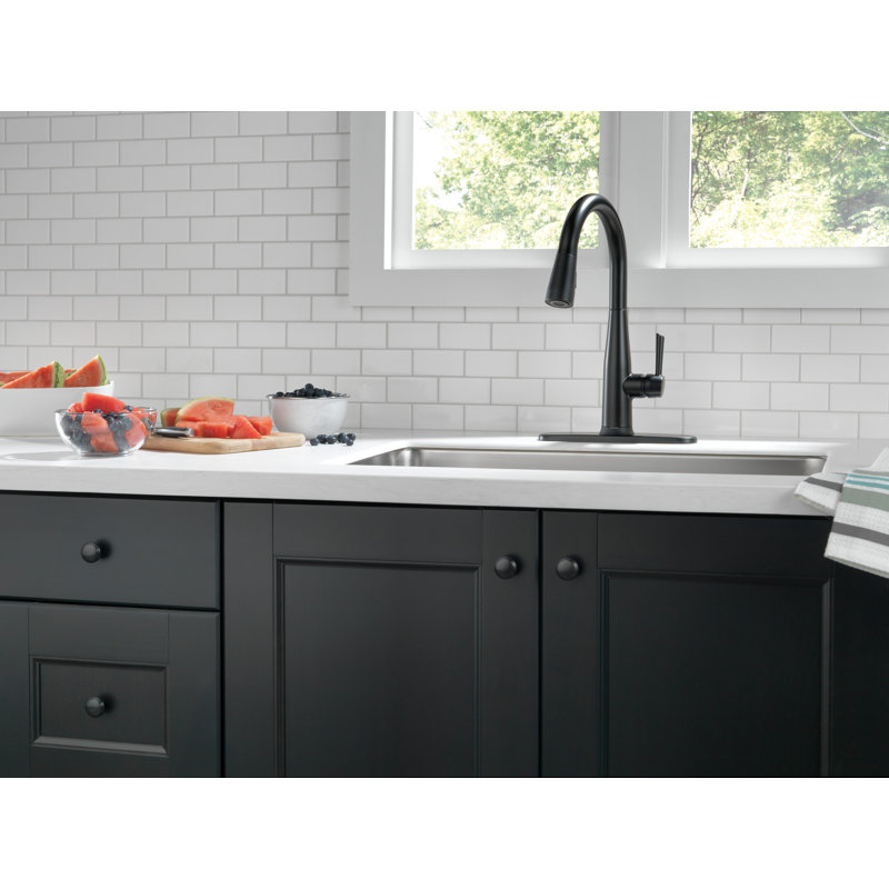 Robinet de cuisine sans contact Essa VoiceIQ avec douchette rétractable, robinet intelligent, robinet de lavabo de cuisine Alexa et Google, noir mat