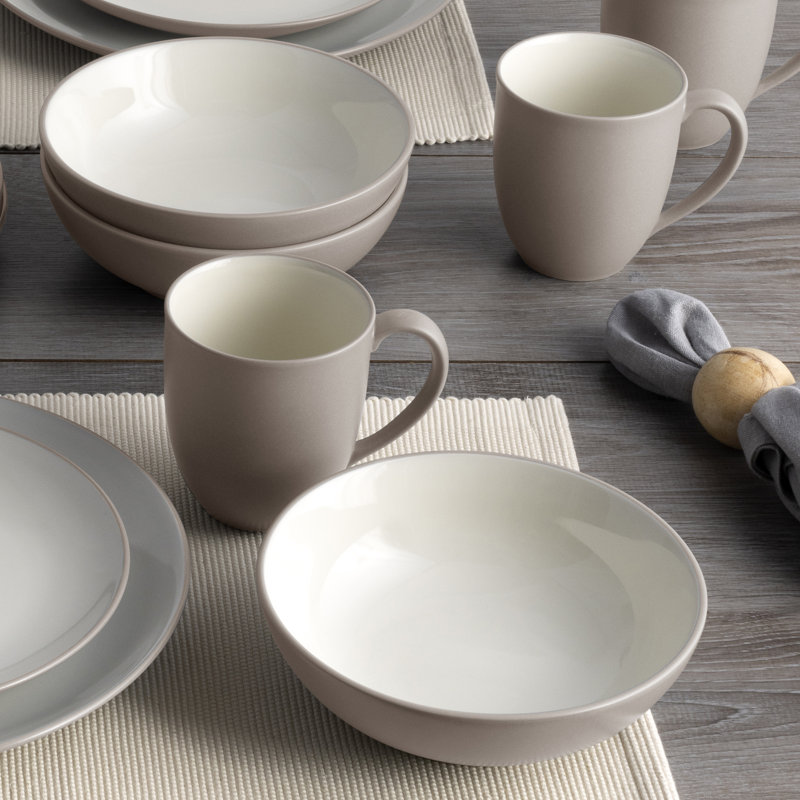 White and Sand Ceramic 16-Piece Dinnerware Set, Service for 4
