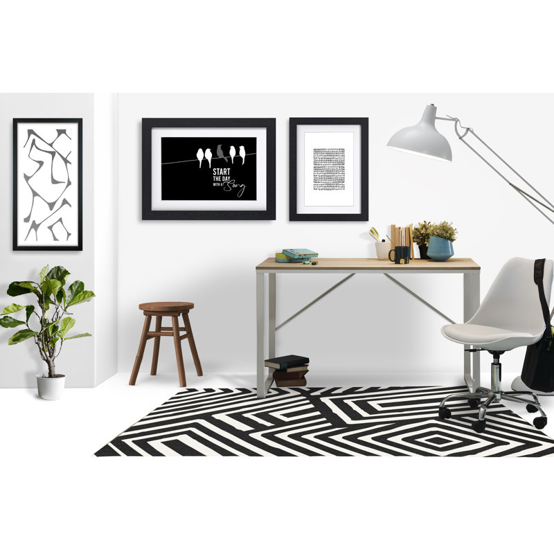 Tapis de chaise rectangulaire Bilo, H 36 po x l 60 po, Noir / Beige