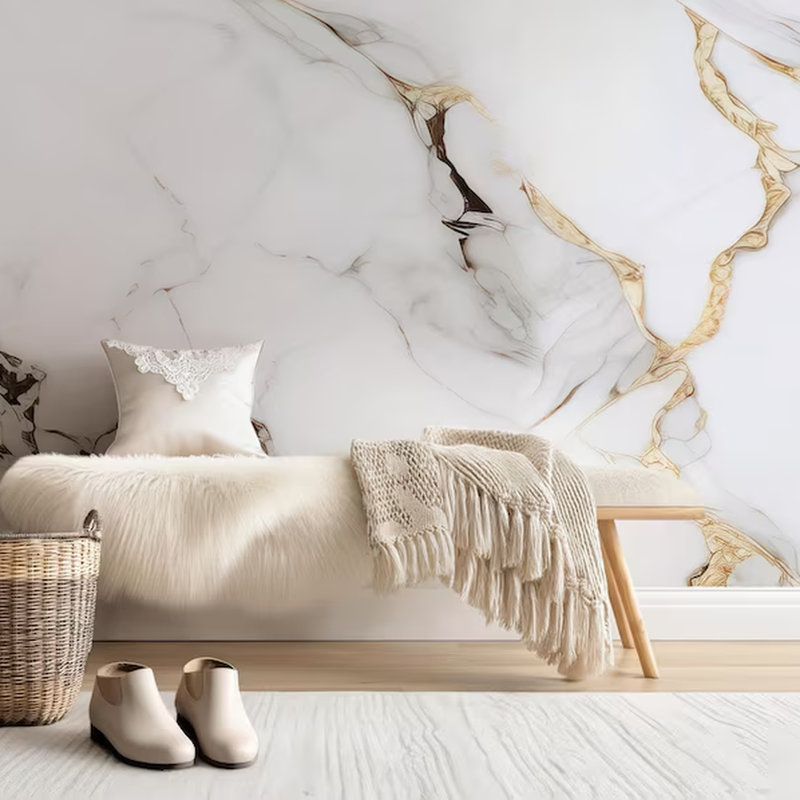 Murale en marbre blanc et doré, L 108 po x l 96 po