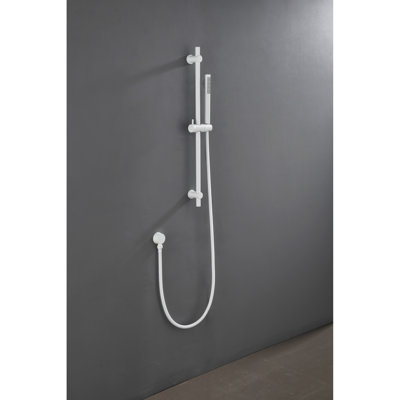 Système de robinet de douche réglable en acier inoxydable avec tête à main pour un bain facile