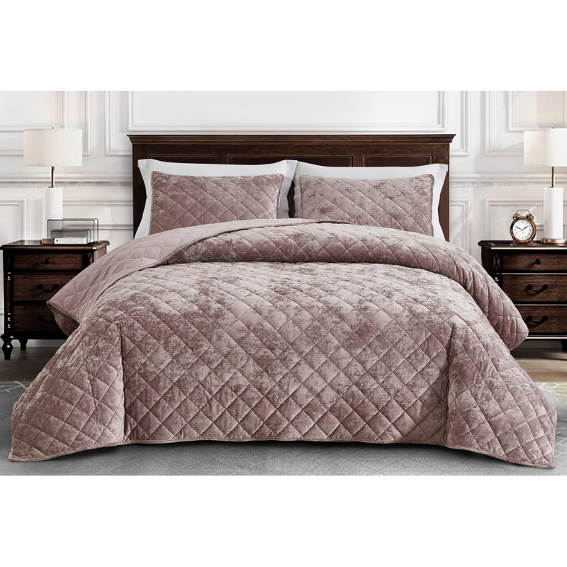 Diamond Stitch Reversible Plush Distressed Velvet Quilt Set, Oversized King Quilt + 2 King Shams, Dusty Pink
