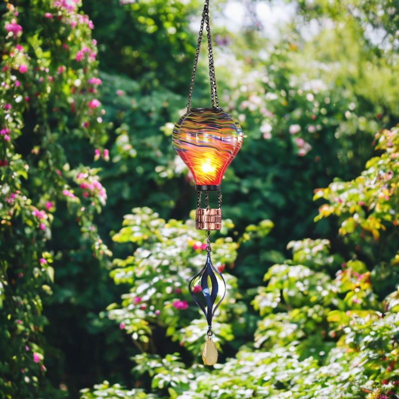 Tourbillon multicolore de 27,5 po de long avec panier en cuivre et montgolfière solaire ambre