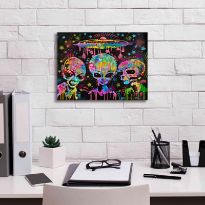 Aliens by - Print