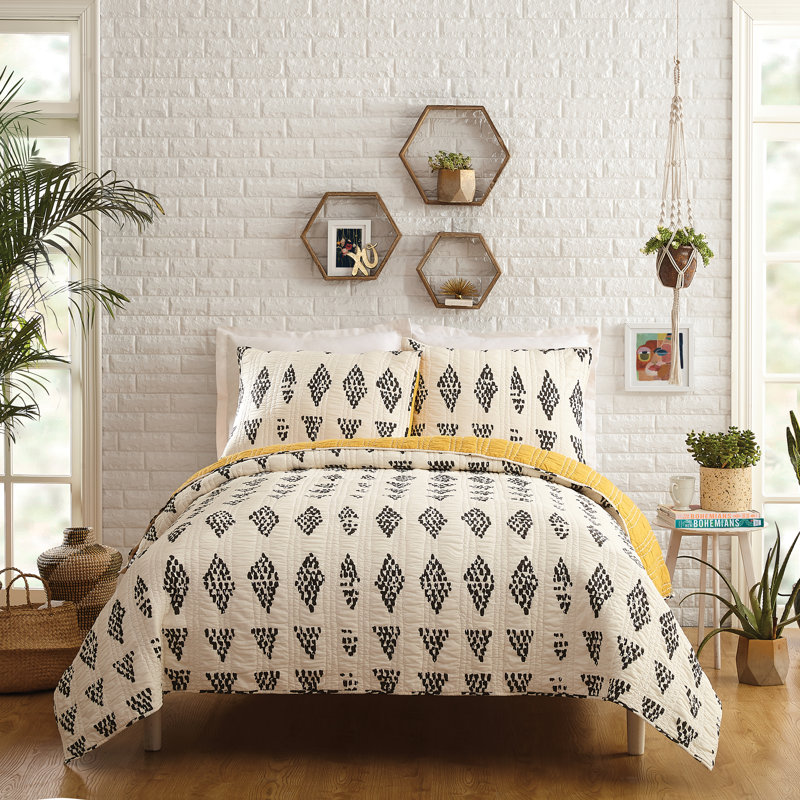Prosperity 100% Cotton Reversible Quilt Set – Modern Global Print, Lightweight & Breathable Bedding