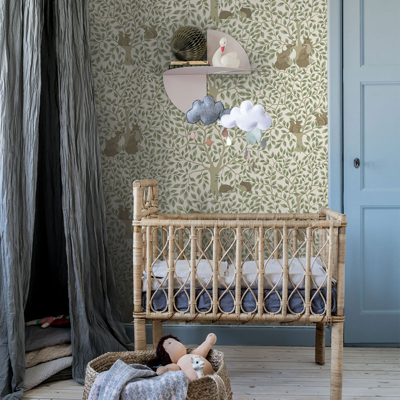 Crase 10.05m x 53cm Matte Paste the Wall Wallpaper Roll, Off White/Green