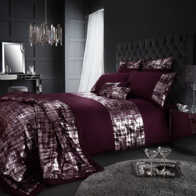 Polyester Solid Colour Duvet Cover with Pillowcases