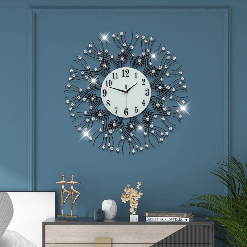 Très grande horloge murale 24 po Ezekeal, Noir