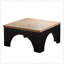 Table basse rustique carrée de style maison de campagne moderne, surface spacieuse et fabrication robuste pour une utilisation polyvalente