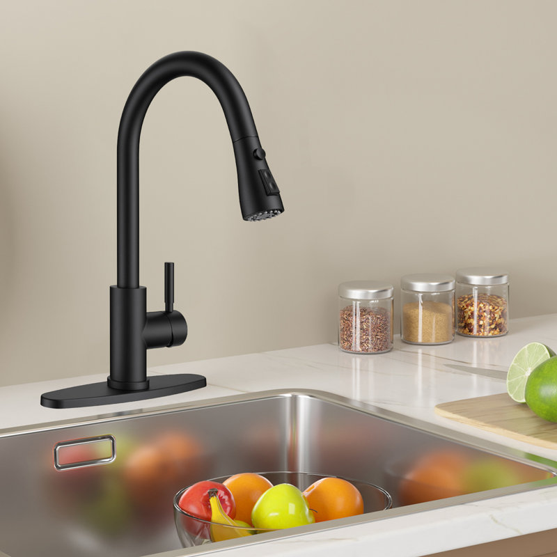 Stainless Steel Kitchen Faucet With Pull-Down Sprayer, High Arc Single Handle, Suitable For 1 Or 3 Holes., Matte Black