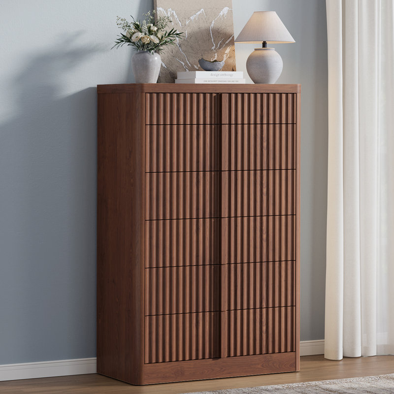 Fluted Dresser for Bedroom, 48.6" Modern Chest of Drawers with Curved Profile Design, Solid Wood Handle for Bedroom, Living Room, Hallway, Walnut