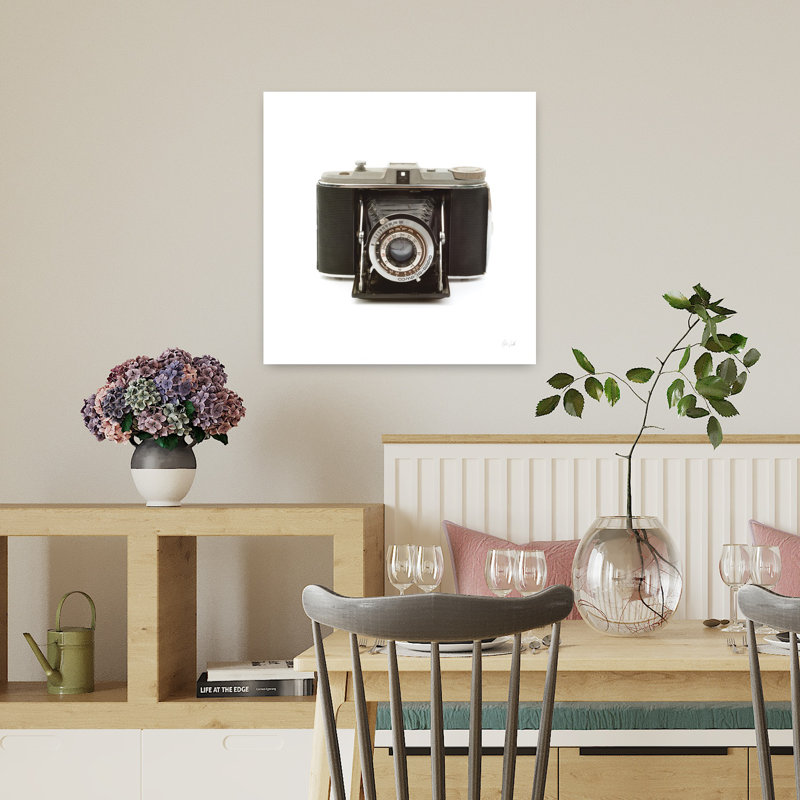 Appareil photo rétro avec art photographique noir, H 18 po x l 18 po