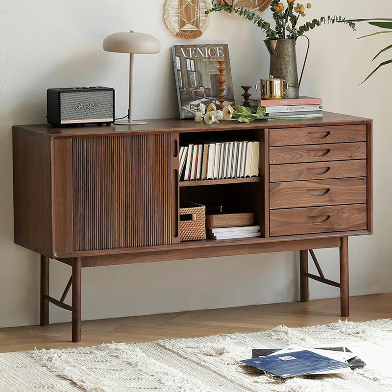 Buffet nordique moderne