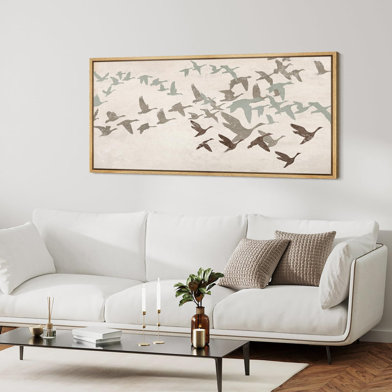 Wild Freedom Assorted Birds In Flight, reproduction d'art sur toile, H 30 po x l 60 po, Natural