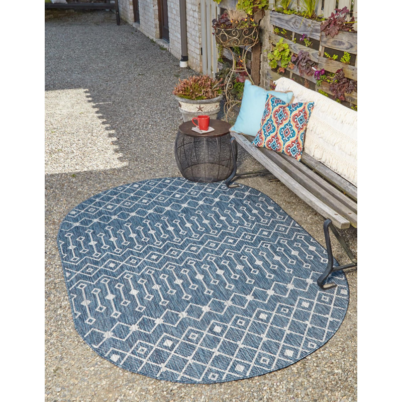 Tapis d'extérieur Preen couleur Lakeside, Ovale 3 pi 3 po x 5 pi 3 po