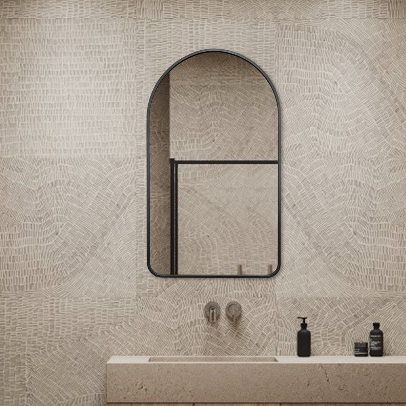 Miroir de salle de bain Bayze, 31,5 po x 19,5 po, Noir