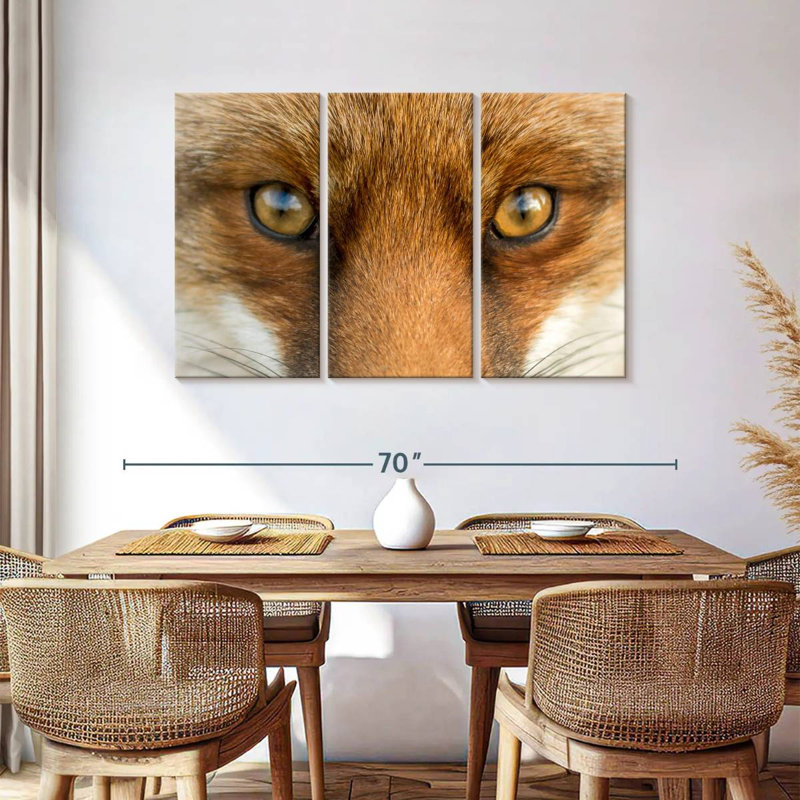 Renard aux yeux ambré Brampt, H 36 po x l 57 po
