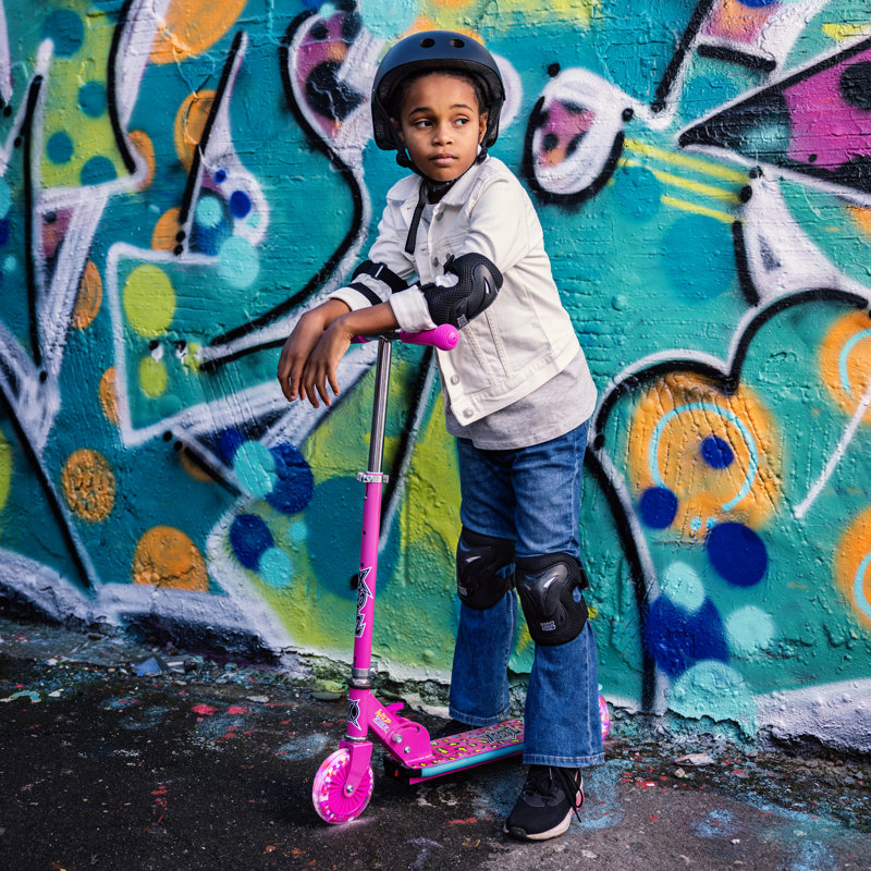 Xootz Wild Rider LED Scooter , Pink