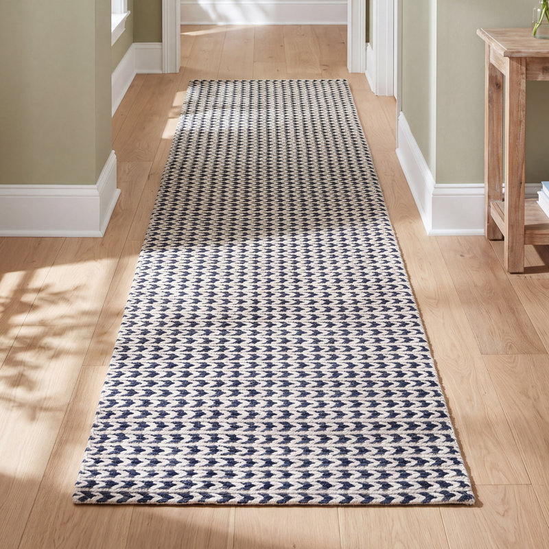 Rosemead Area Rug, Runner 2'6" x 8'
