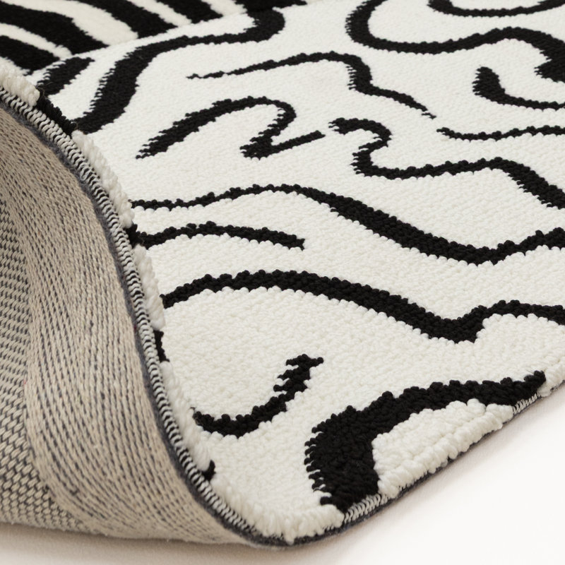 Alaisdair Zebra Animal Print Black White Rug, Rectangle 200 x 290 cm