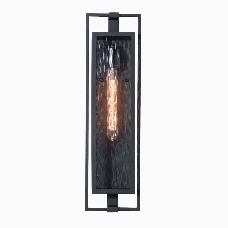 Applique murale extérieure noire texturée sable de 55 cm (21,7 po) de hauteur, allumage automatique au crépuscule à l'aube, en verre ondulé résistant aux intempéries, idéale pour porche, garage ou terrasse.