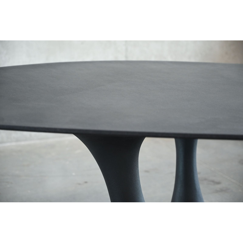 Groot Outdoor Dining Table, Shadow
