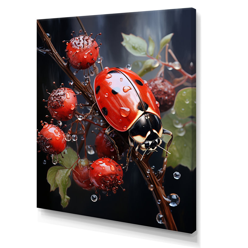 «Ethereal Lady Bug Encounter», reproduction d'art sur toile, Toile tendue, H 44 po x l 34 po x P 1,5 po