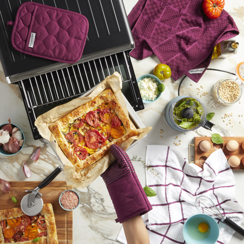 KitchenAid Quilted Kitchen Towel, Oven Mitt & Potholder Set 4-Pack, Beet