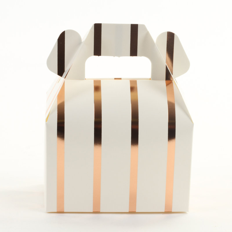 Gable de noël en feuille de noël favorise