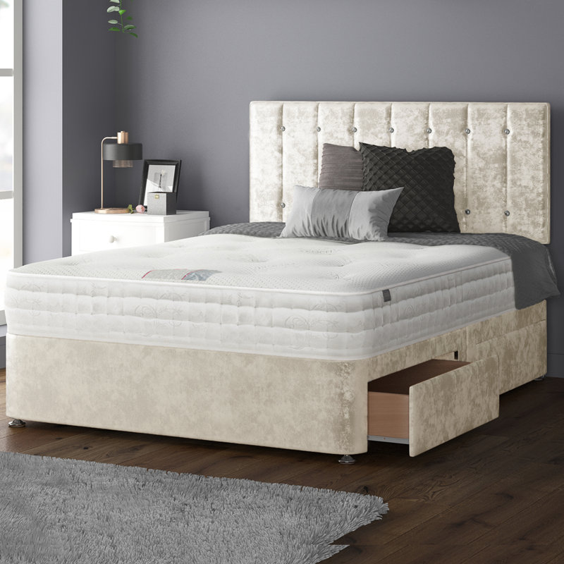 Fain Upholstered Divan Bed, Cream, Kingsize (5'), 4 Drawers