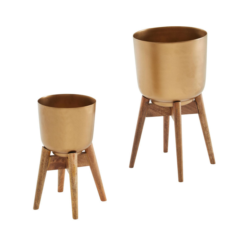 Dacian Handmade Metal Pot Planter