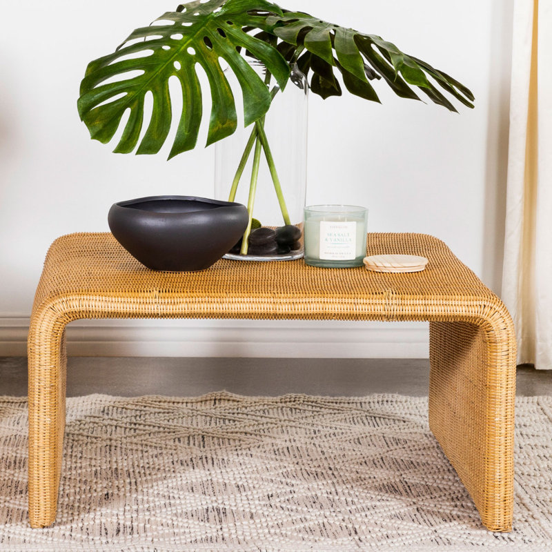 Table basse carrée en rotin naturel tissé Cahya