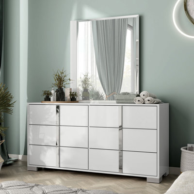 Duckworth 6-Drawer Dresser With Mirror