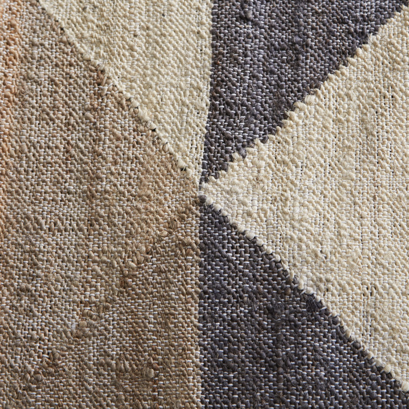 Vasta Geometric Indoor Rug, Rectangle 3'3" x 5'3"