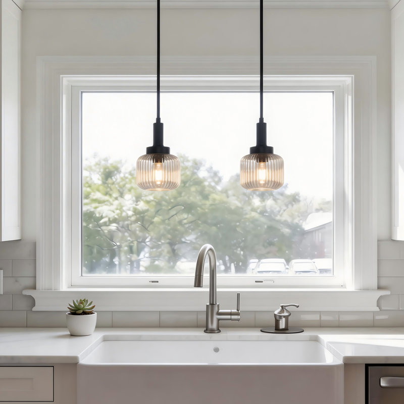 Luminaire suspendu simple avec abat-jour en verre
