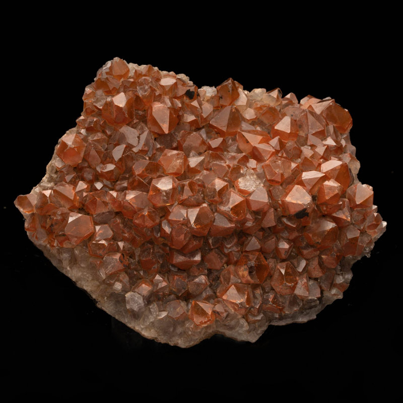 Quartz bêta avec hématite / 1,90 lb