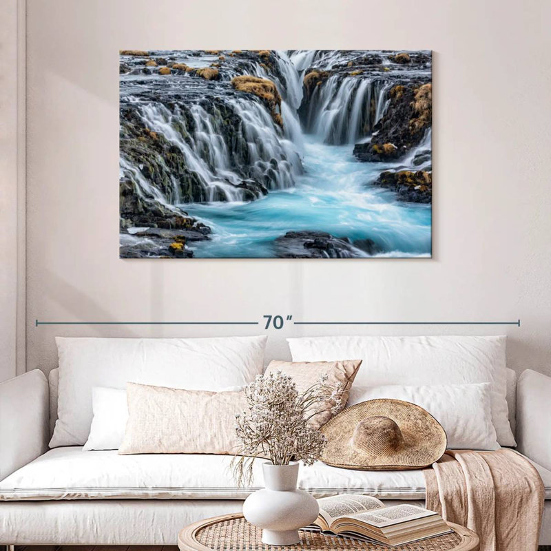 Cascade d'Alvord Bruarfoss en Islande I, H 30 po x l 45 po
