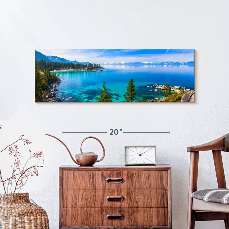 Sur toile, H 10 po x l 30 po x P 1,25 po