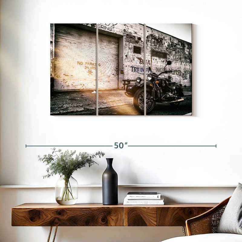 Mehar Brooklyn - Side-Car, 24" H x 38" W