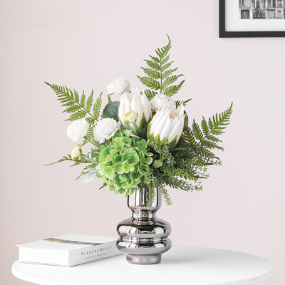 Décoration de bouquet simulé