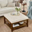 Table basse avec revêtement en lin et structure en hêtre massif, rangement, pour salon ou extérieur, structure robuste avec rangement intégré.