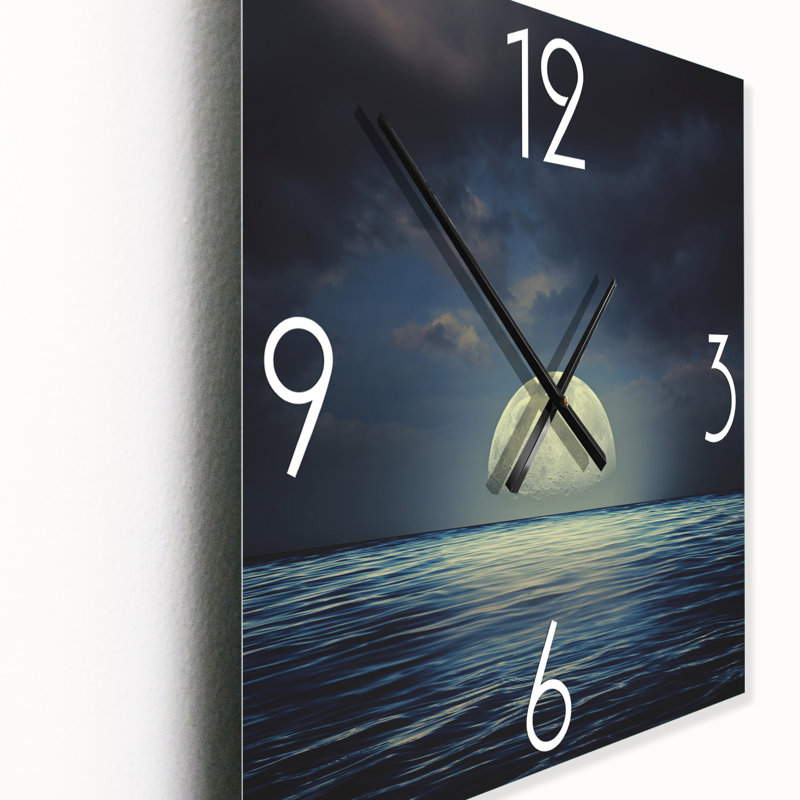 Horloge murale, Grand