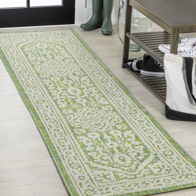 Aaleayah Medallion Textured Weave Cream/Green Indoor/Outdoor Rug