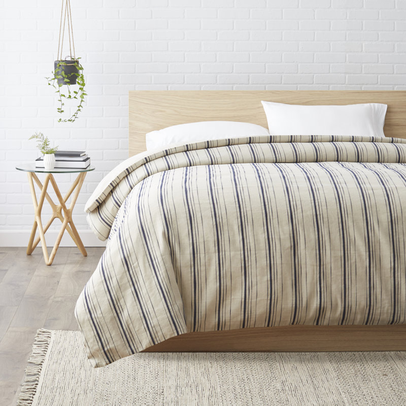 Venida Traditional 100% Linen Striped Duvet Cover